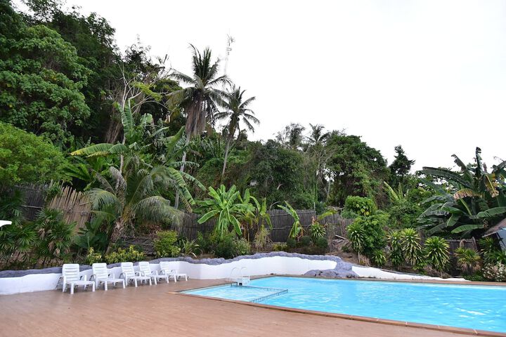 Pool 116 of 165