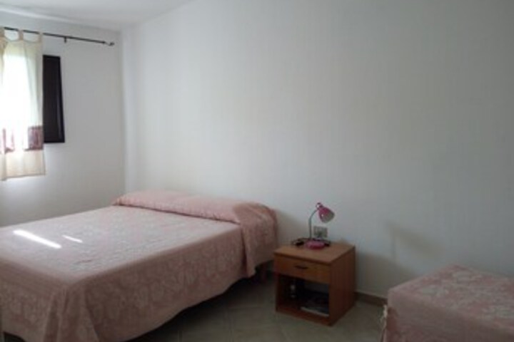 Room 6 of 6