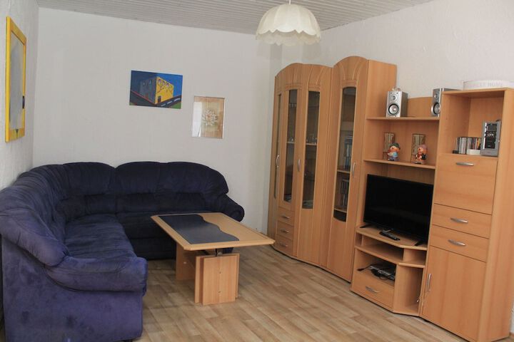 Room 11 of 20