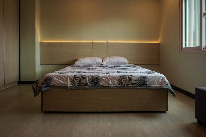 Room 5 of 29