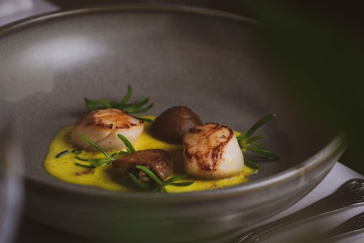 Dining 88 of 139