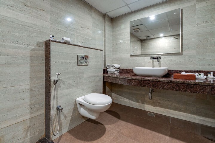 Room 20 of 36