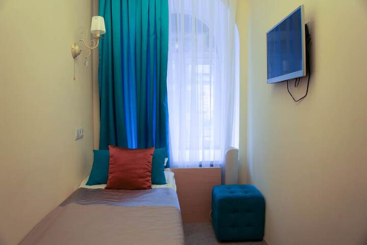 Room 20 of 41