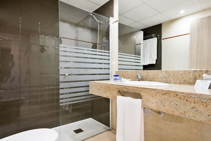 Bathroom Interior Photo