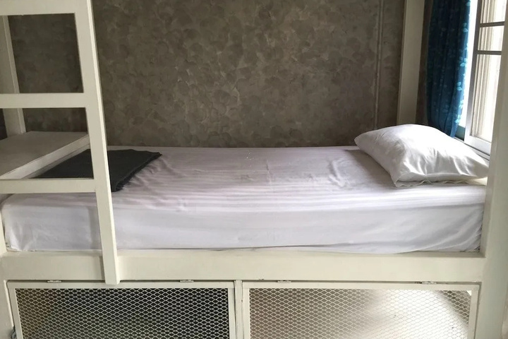 Room 3 of 14