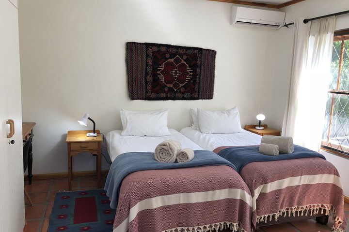 Room 13 of 103