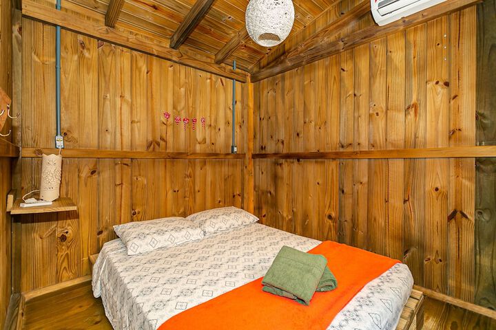Room 3 of 94