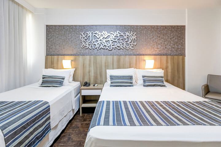 Room 34 of 75