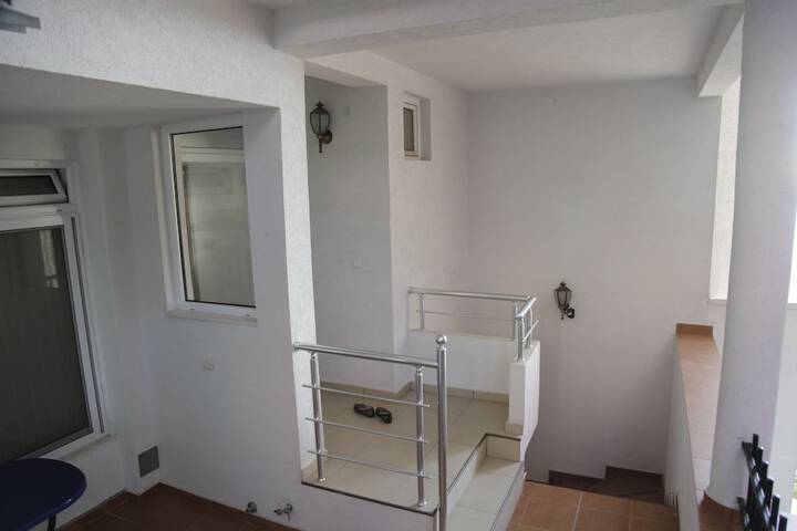 Hotel 2 of 96