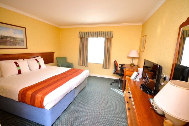 Room 12 of 81