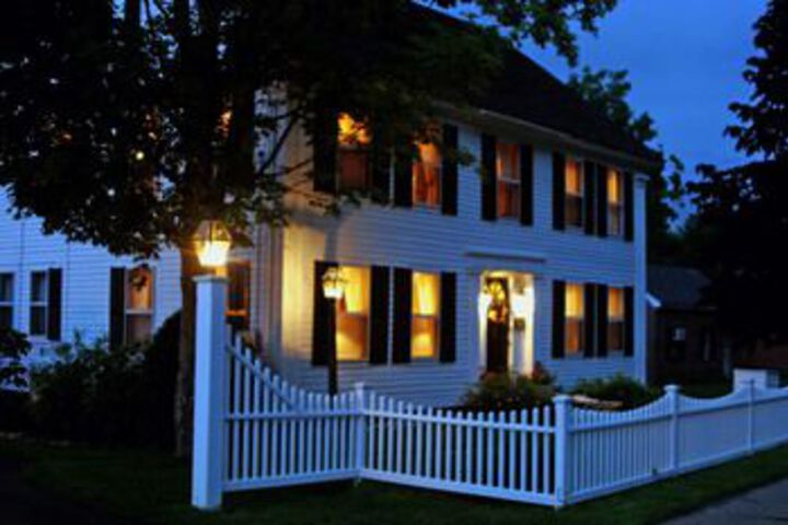Hotel 4 of 8