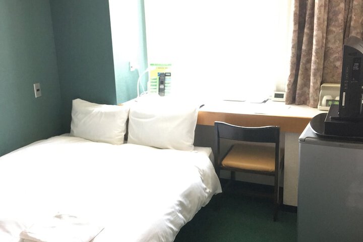 Room 6 of 139