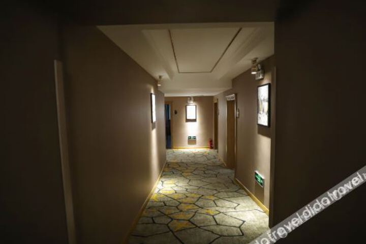 Hotel Interior 5 of 11