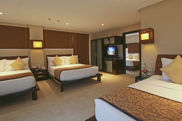 Room 10 of 54