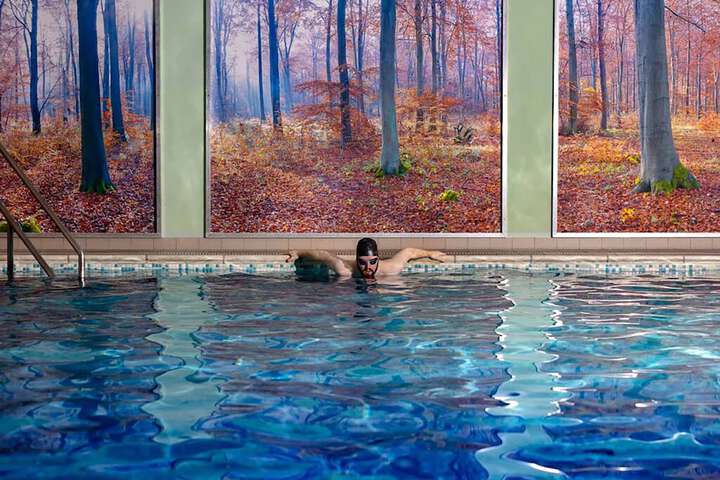 Pools & Facilities