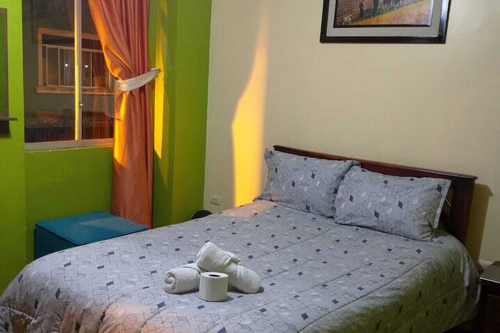 Room 4 of 27