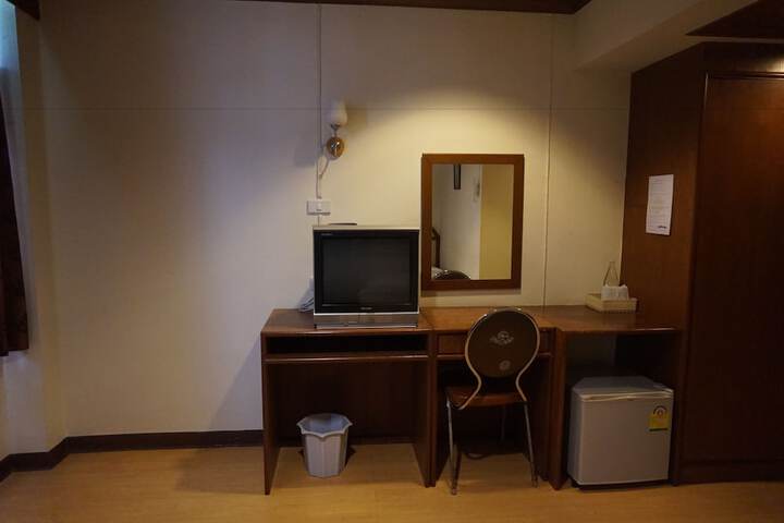 Room 14 of 29