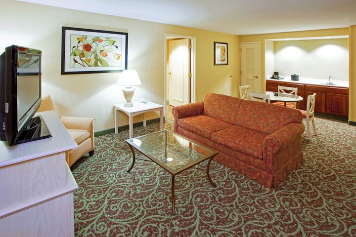 Premium King Bed (22 of 22)