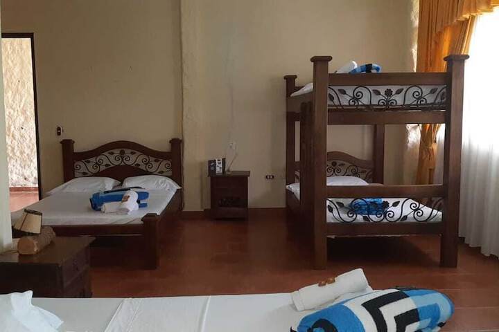 Room 16 of 178