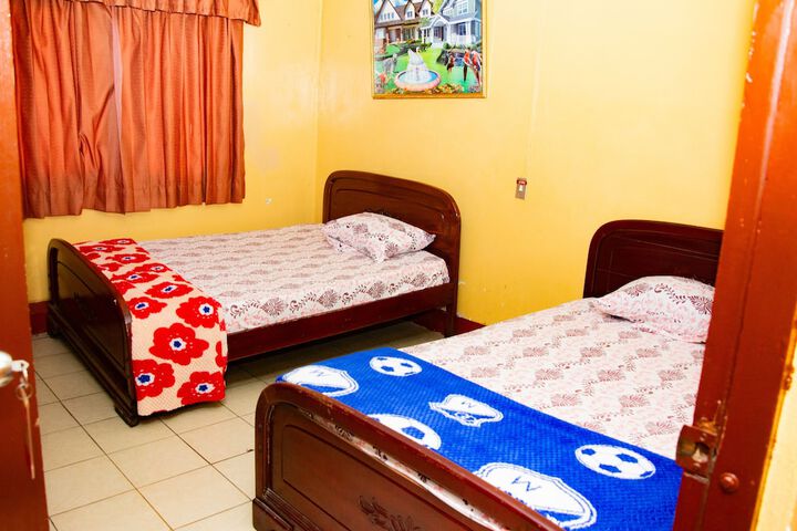 Room 3 of 12