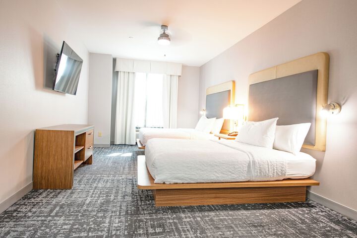 Room 16 of 59