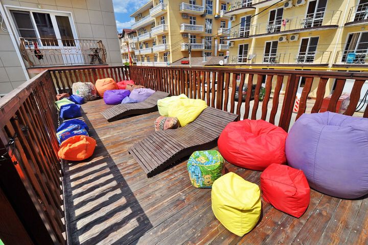 Hotel Exterior 43 of 47