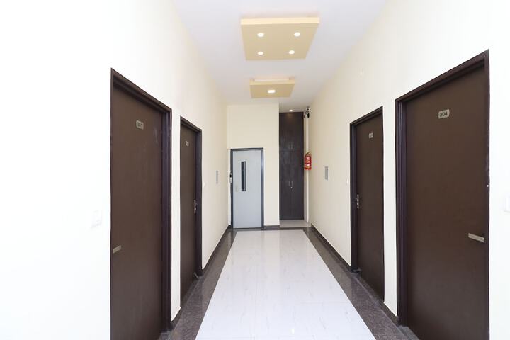 Capital O 27911 Woodland Garden Suites
