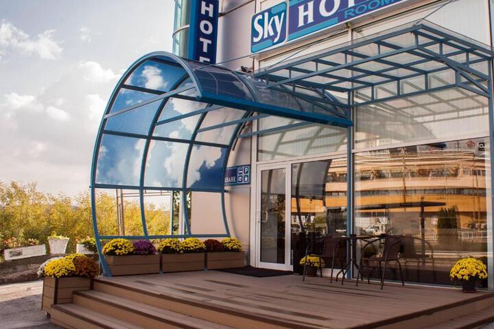 Sky Hotel