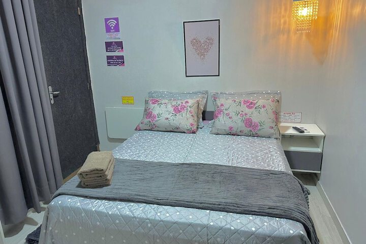Room 2 of 23