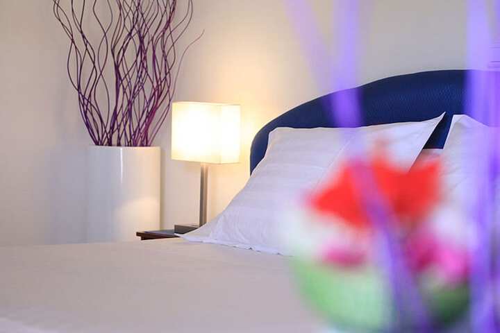 Room 3 of 28
