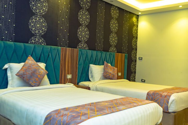 Room 35 of 158