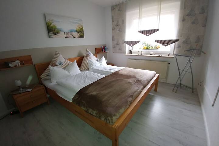 Room 6 of 51