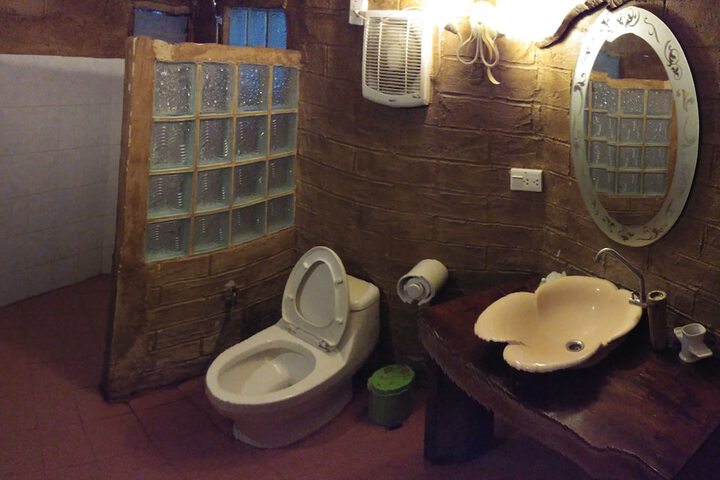 Room 12 of 60