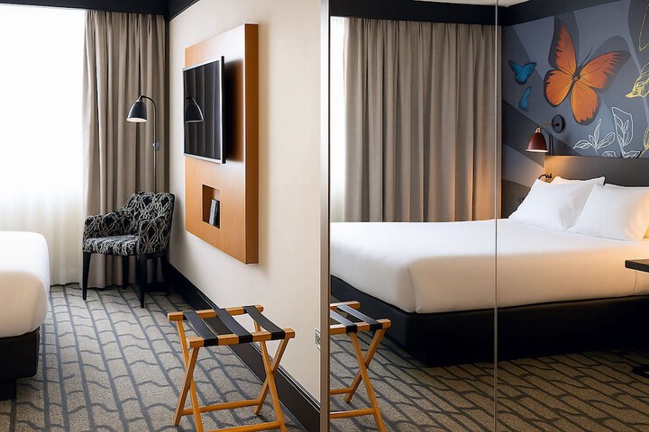 Room 8 of 38