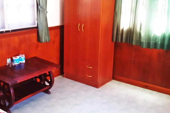 Room 7 of 60