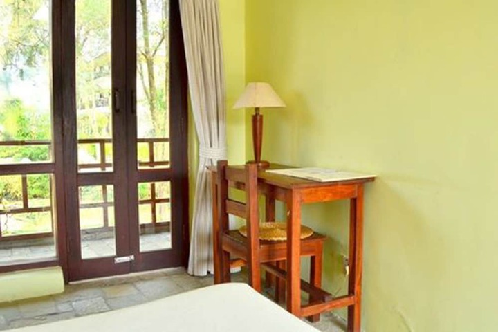 Room 7 of 36