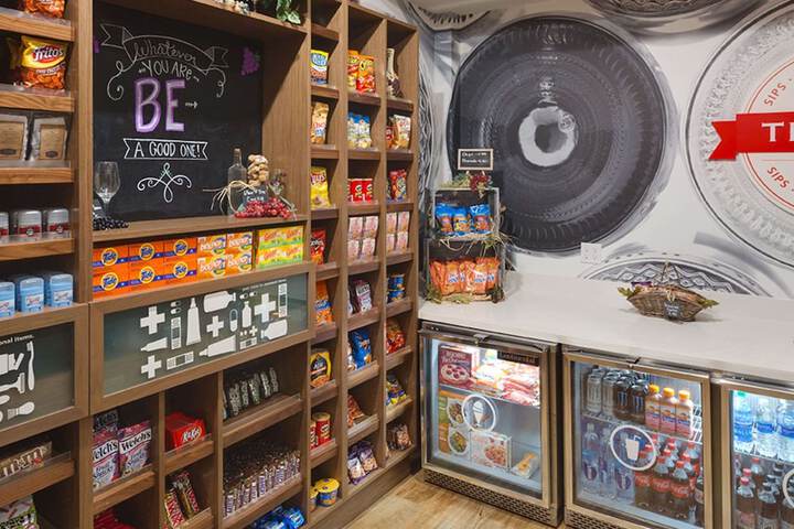 Snack bar