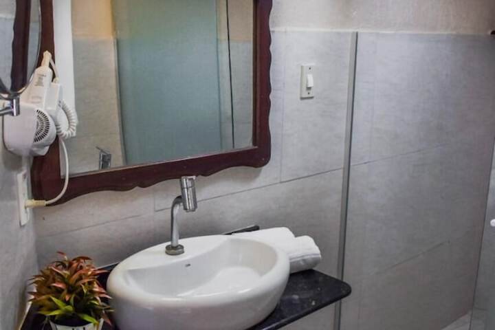 Clean Restrooms