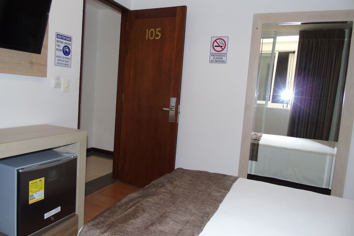 Room 30 of 88