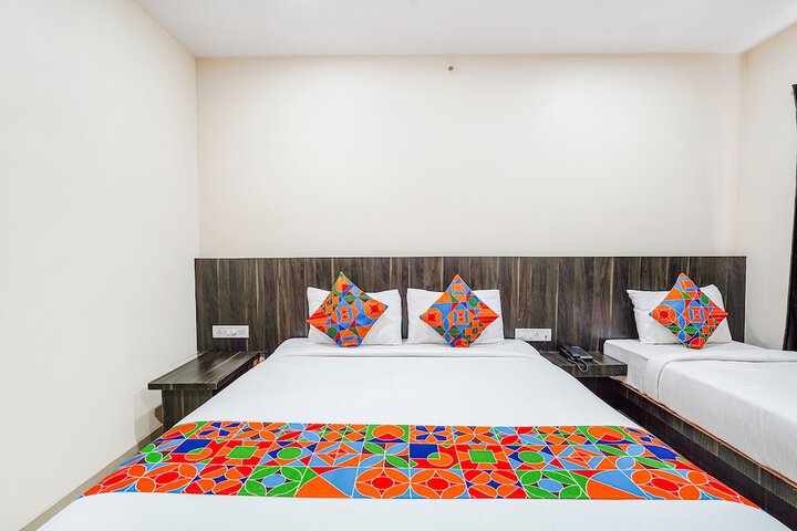 Room 8 of 32