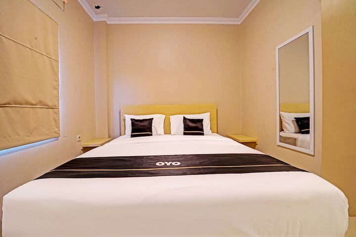 Room 3 of 15