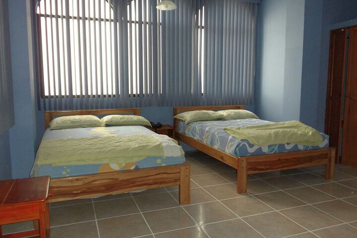 Room 11 of 130