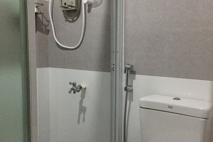 Room 43 of 80