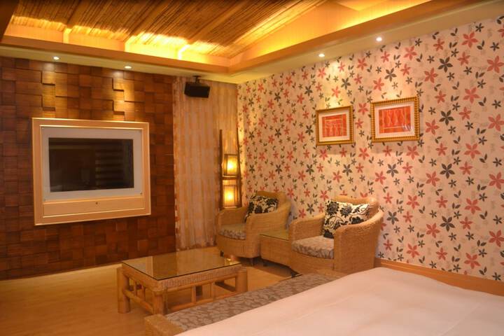 Room 22 of 44