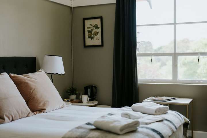 Room 25 of 95