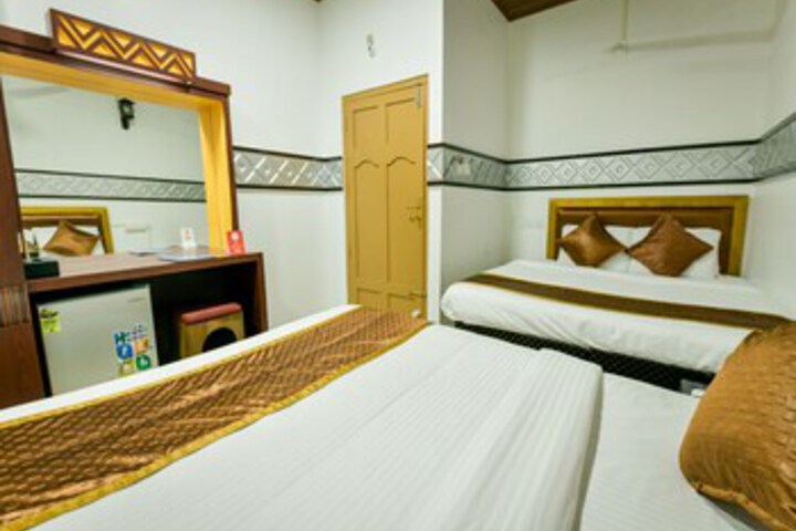 Room 14 of 28