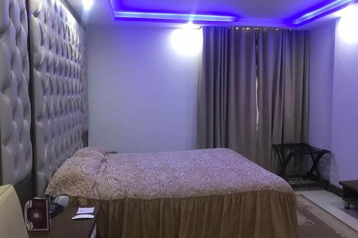 Room 21 of 55