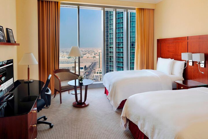Room 20 of 181