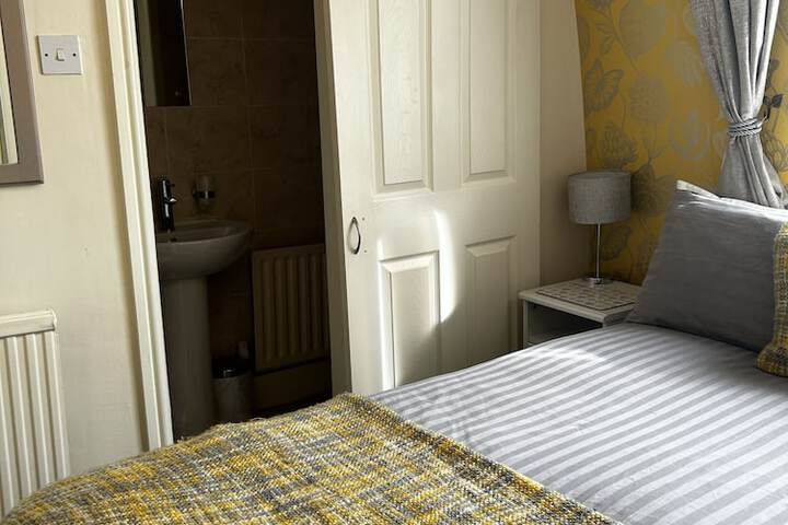 Room 29 of 44