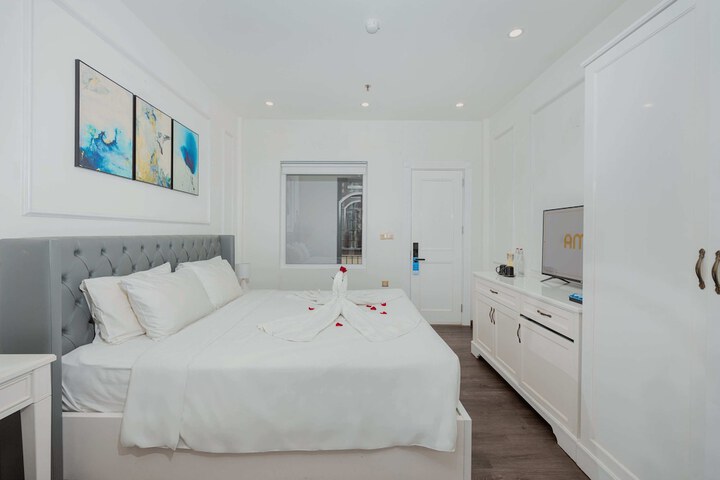 Room 14 of 45